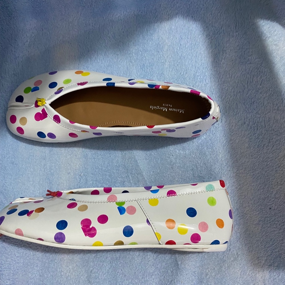 Maison Martin Margiela White Multicolor Polka Dot Tabi Ballet Flats - Picture 6 of 9
